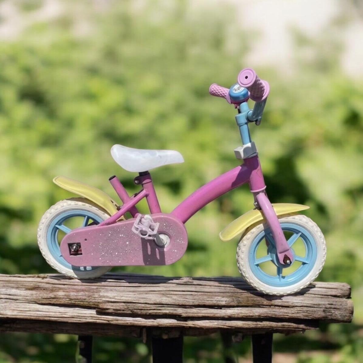 10 inch kinderfiets in nette staat met zijwielen, Ophalen of Verzenden, Zo goed als nieuw, 14 inch of minder