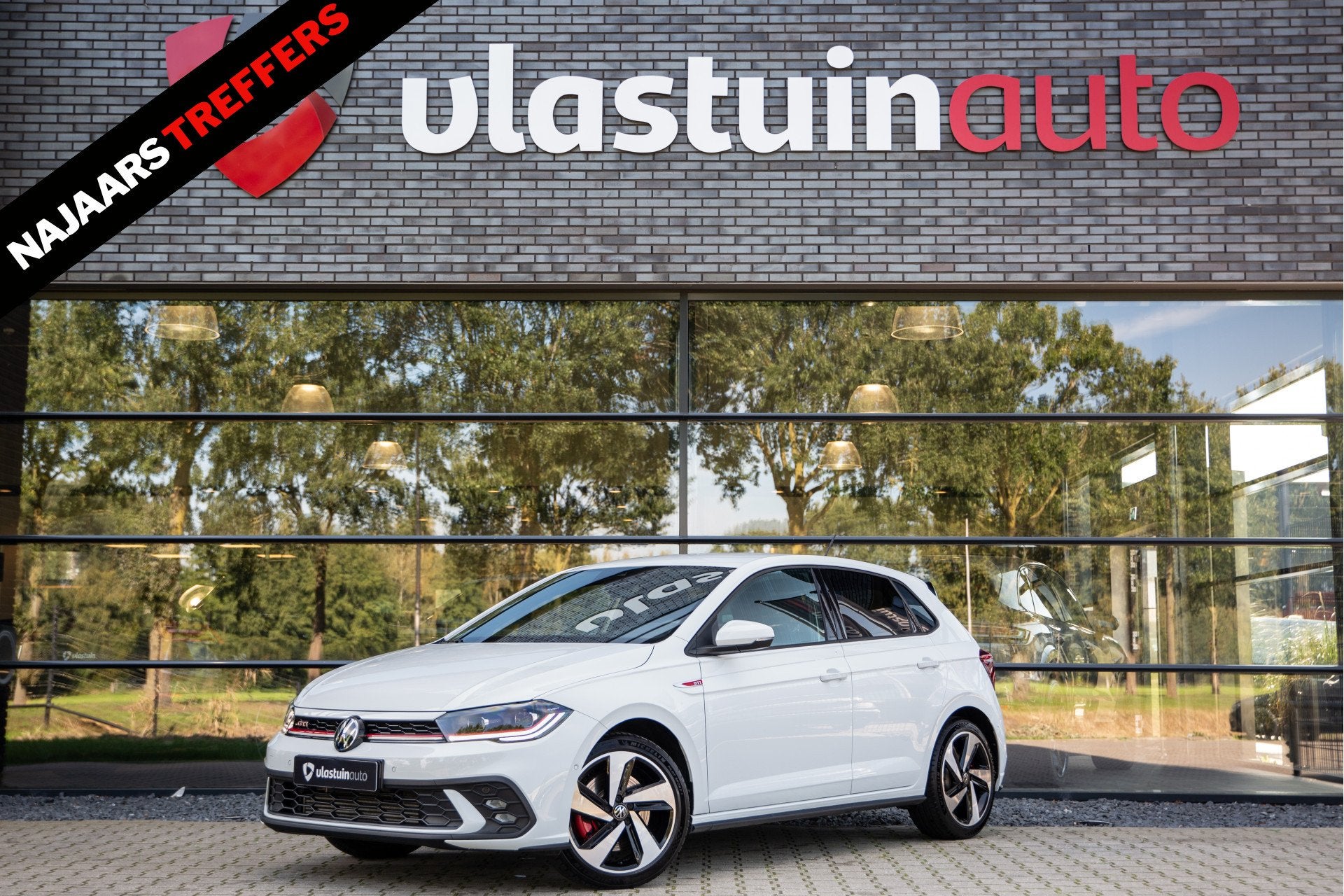 Volkswagen Polo 2.0 TSI GTI , Adap. Cruise, Stoelverwarming,, Auto's, Gebruikt, 1984 cc, Wit, Bedrijf