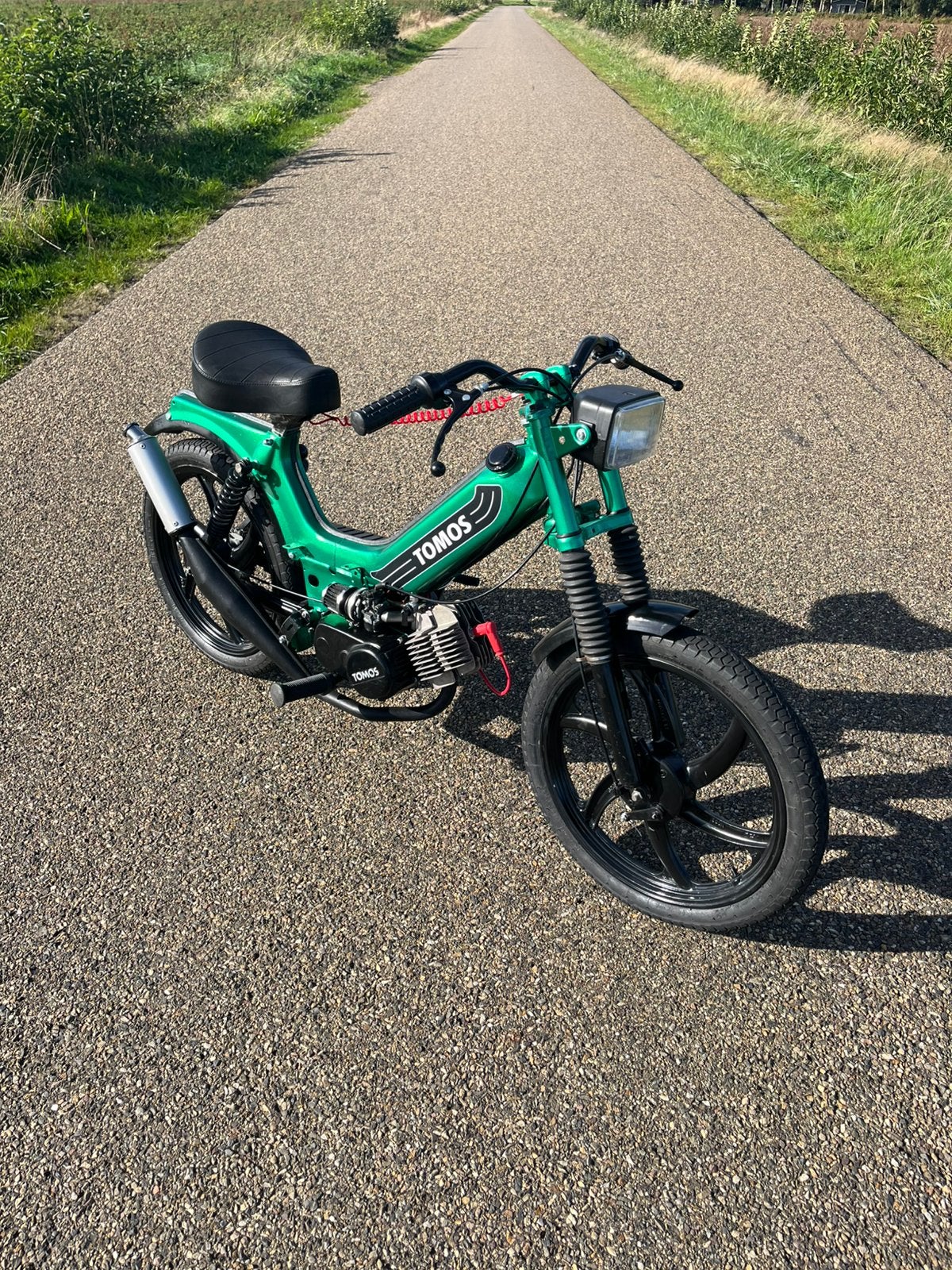 Groene 70cc tomos, Fietsen en Brommers, Ophalen, Zo goed als nieuw, Standard