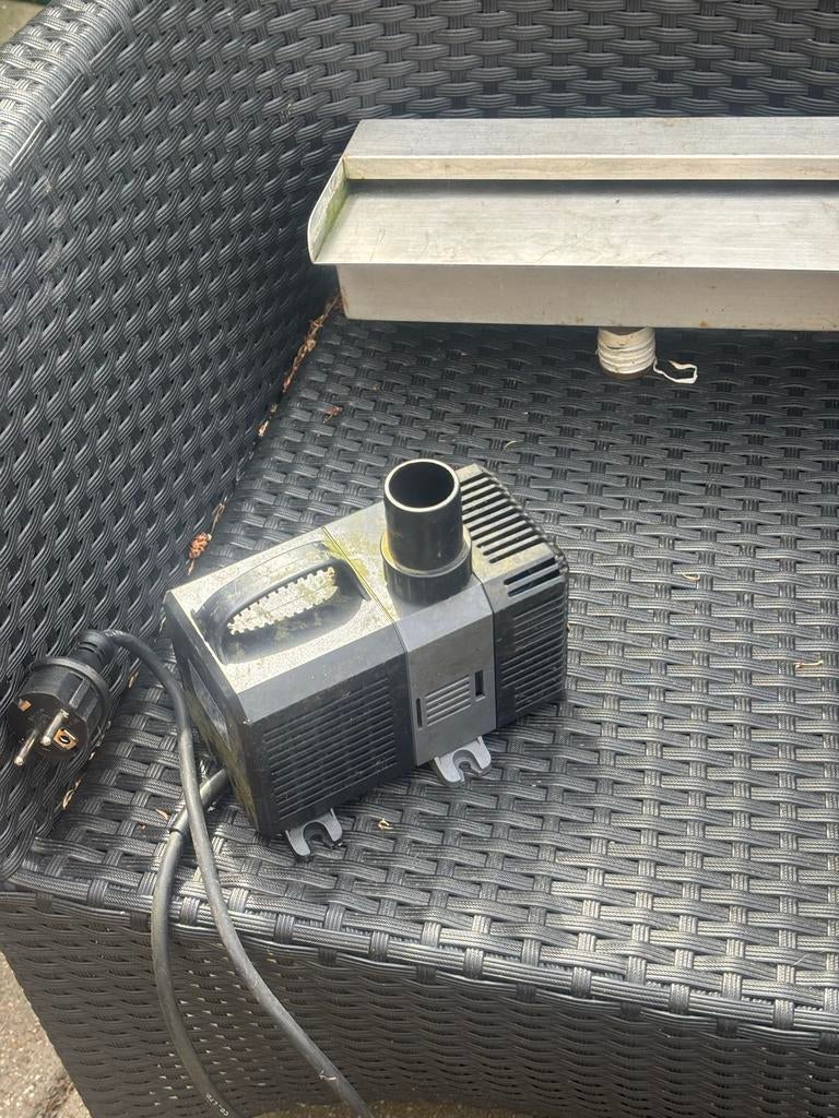 Vijverpomp Forever Speed CTP-2800 met waterval, Ophalen, Gebruikt, Vijverpomp