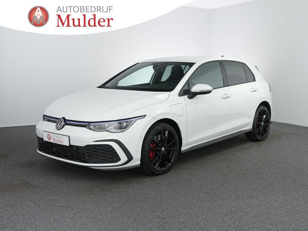 Volkswagen Golf 1.4 eHybrid GTE | IQ Light Matrix | Zwenkhaa, Auto's, Gebruikt, 4 cilinders, 150 pk, Wit