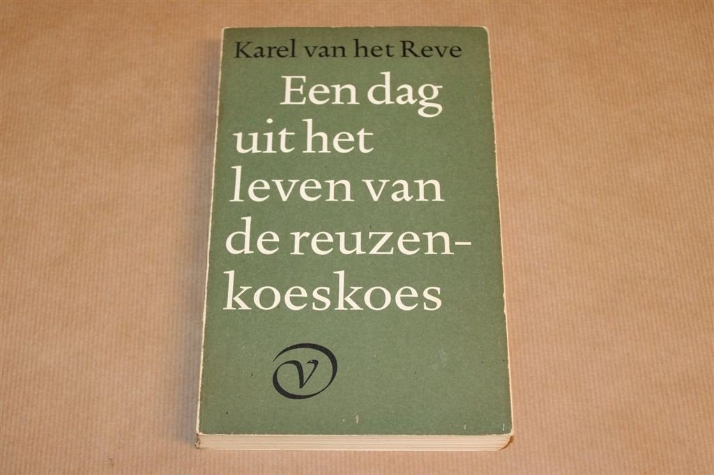 Dag uit het Leven van de Reuzenkoeskoes — Karel van het Reve, Boeken, Ophalen of Verzenden, Gelezen