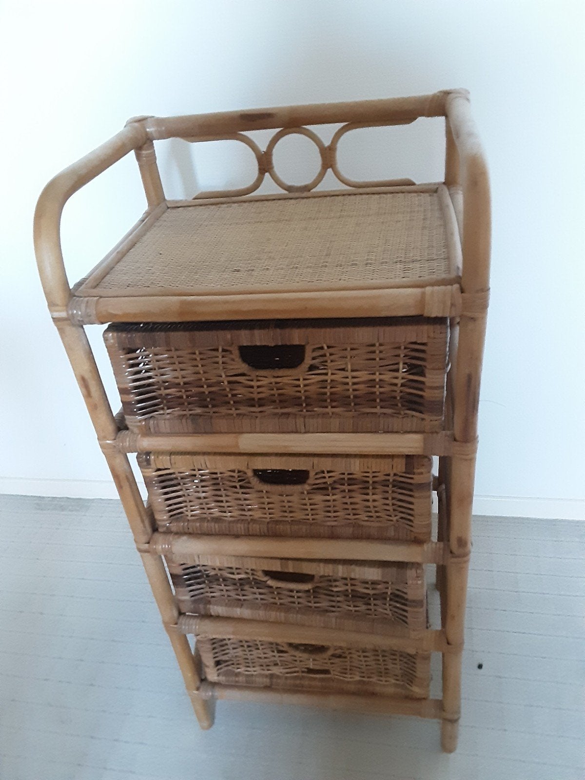 Rotan kastje met 4 lades - Vintage rieten ladekast, Huis en Inrichting, Ophalen, Minder dan 50 cm, Gebruikt, Overige houtsoorten