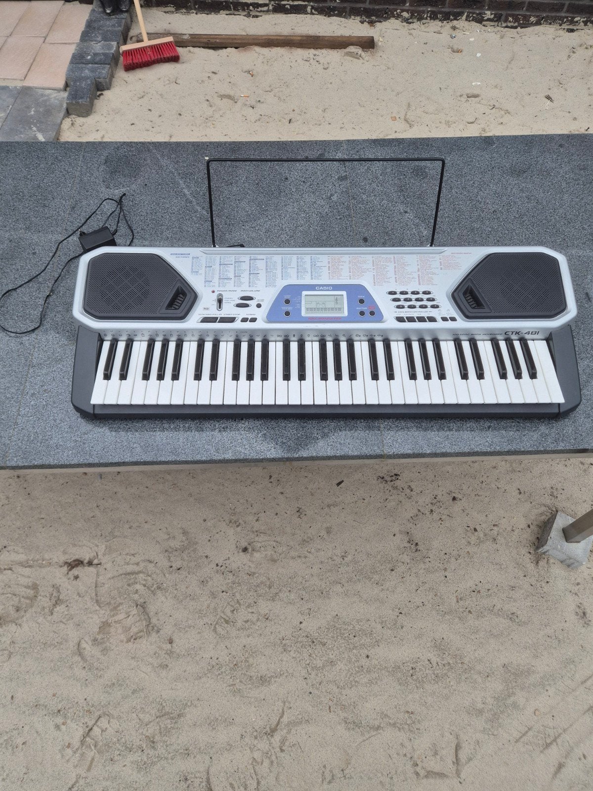 Keyboard te koop, Muziek en Instrumenten, Keyboards, Ophalen, Zo goed als nieuw, 61 toetsen, Overige merken