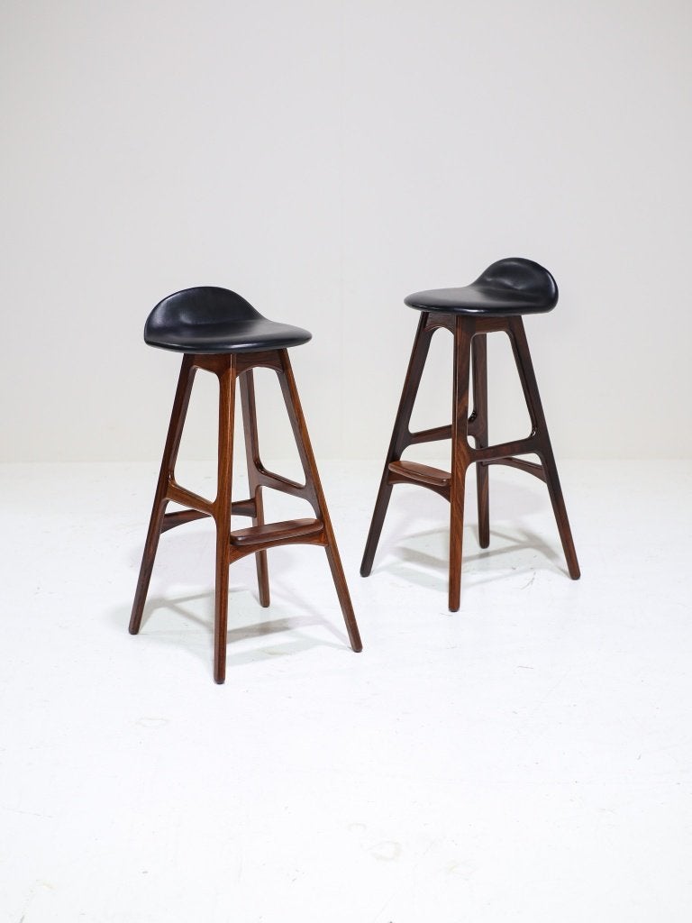 2x OD61 Barstoelen Erik Buch palissander Deens 1960s, Huis en Inrichting, Barkrukken, Ophalen, -, 60 tot 90 cm, Zo goed als nieuw