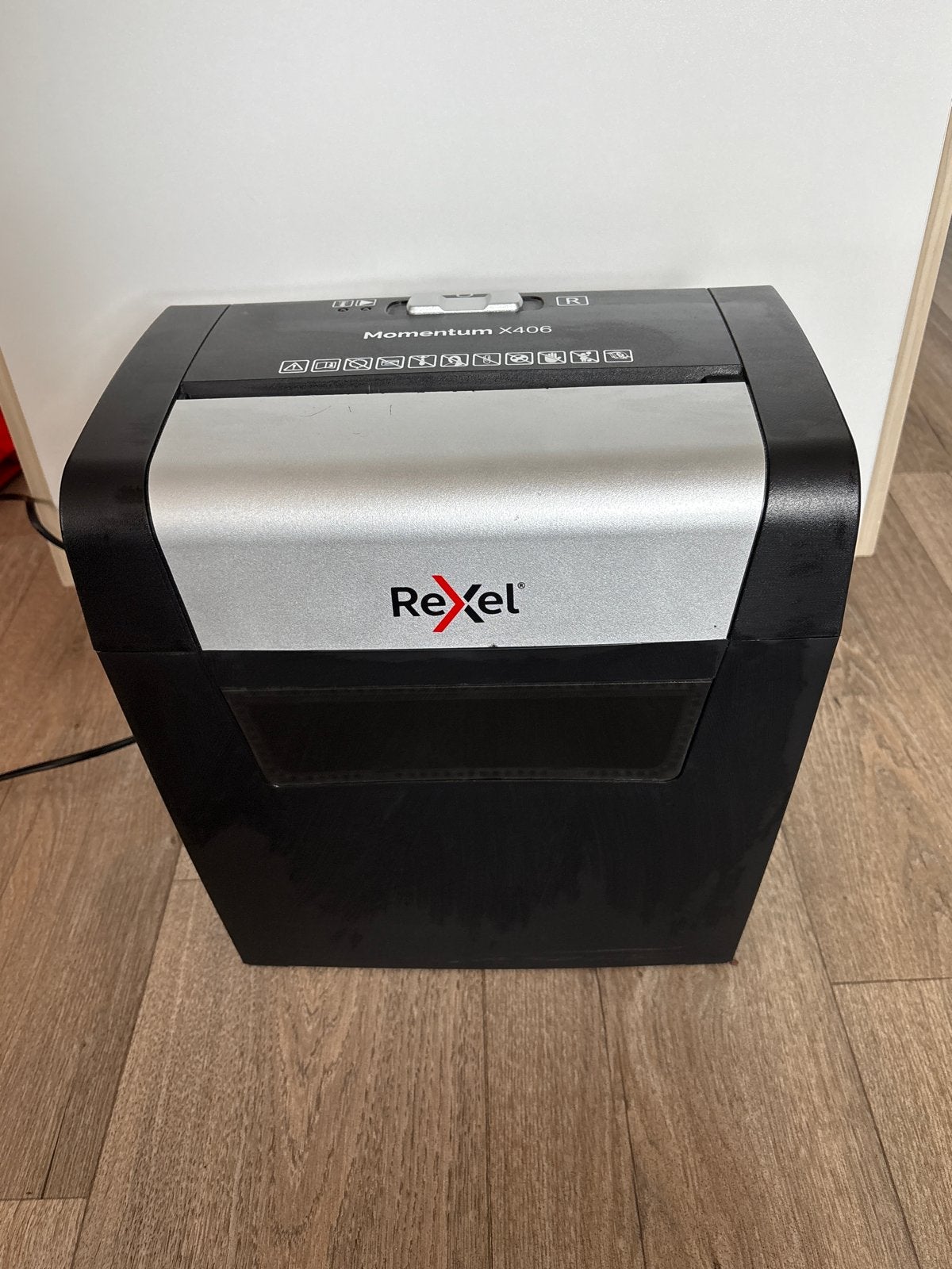 Rexel Momentum X406 papierversnipperaar, Ophalen, Gebruikt, Overige typen