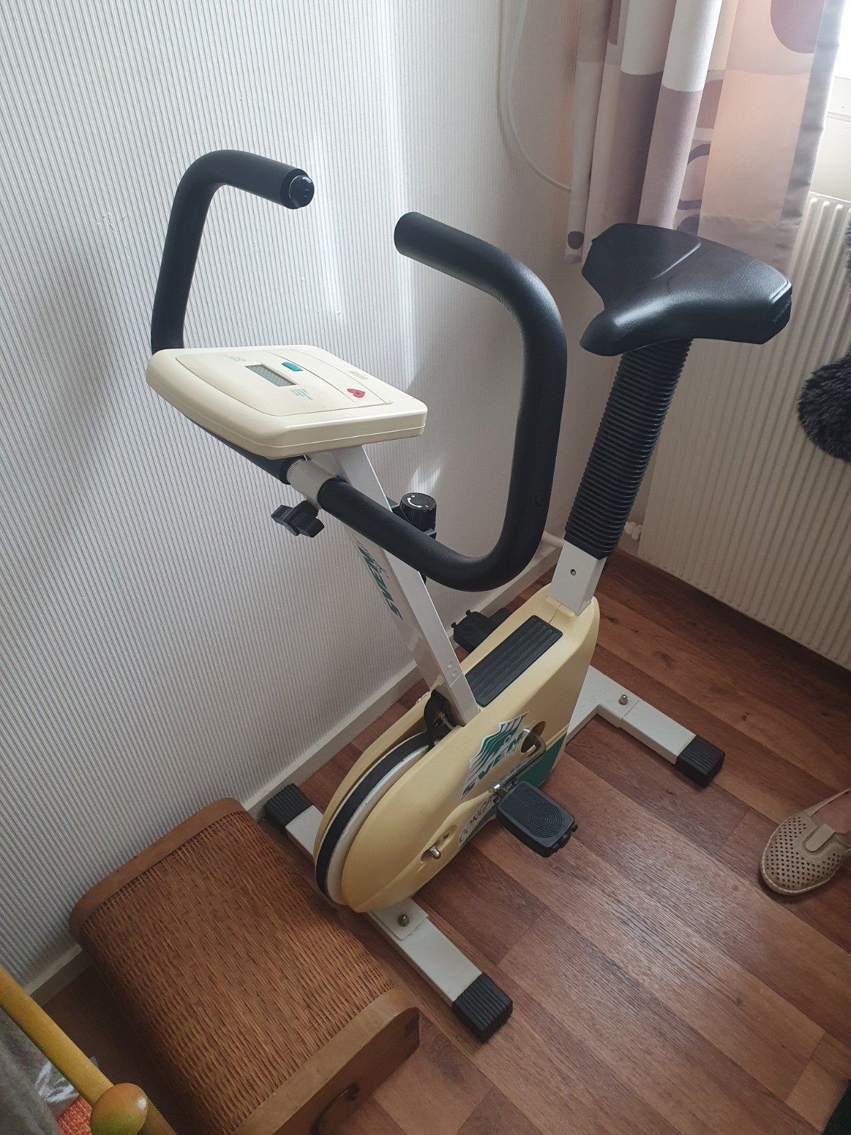 Hometrainer - Ideaal voor thuisworkouts, Ophalen of Verzenden