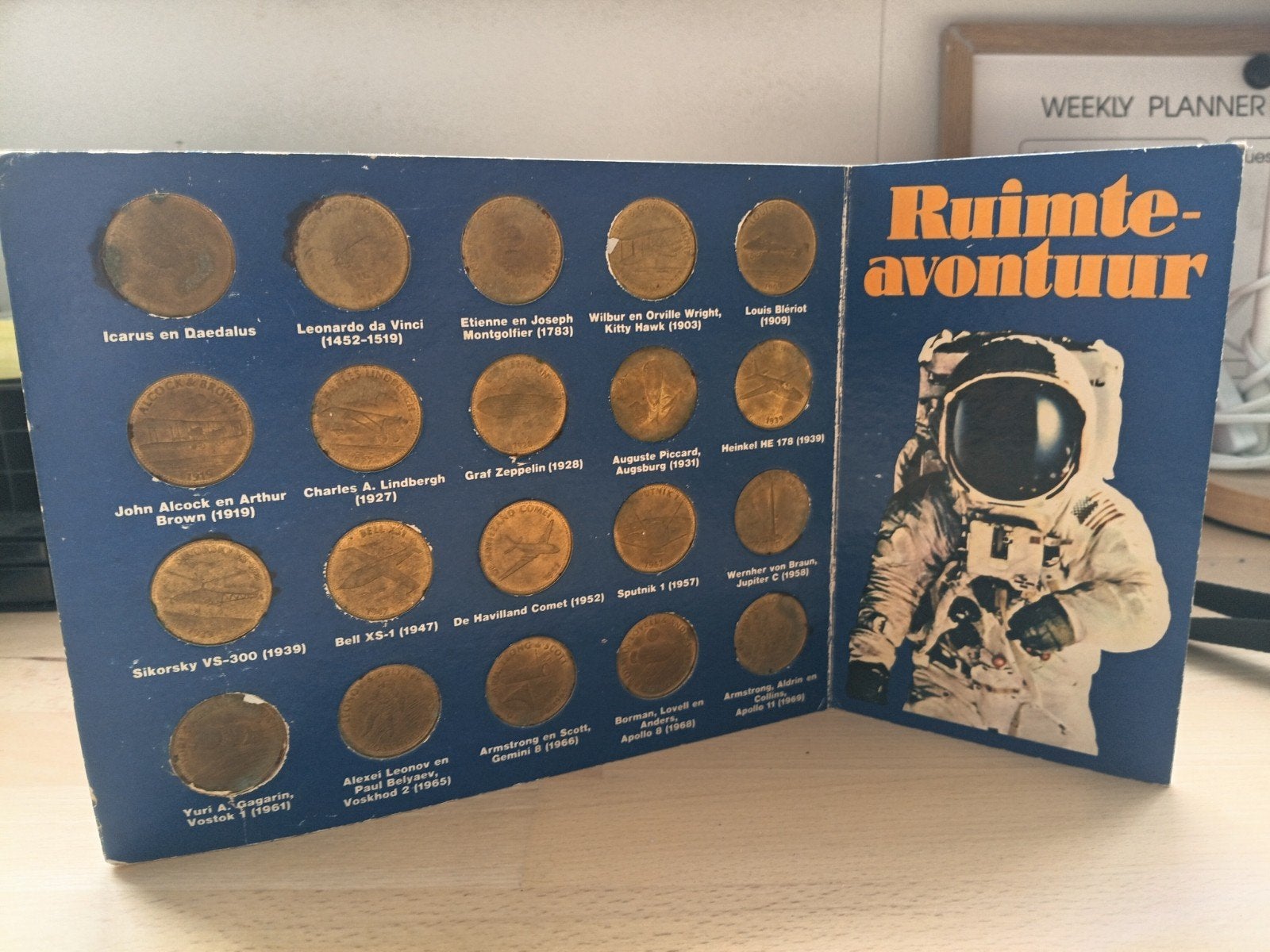 Oude Ruimte Avontuur Munten Verzamelmap, Ophalen of Verzenden