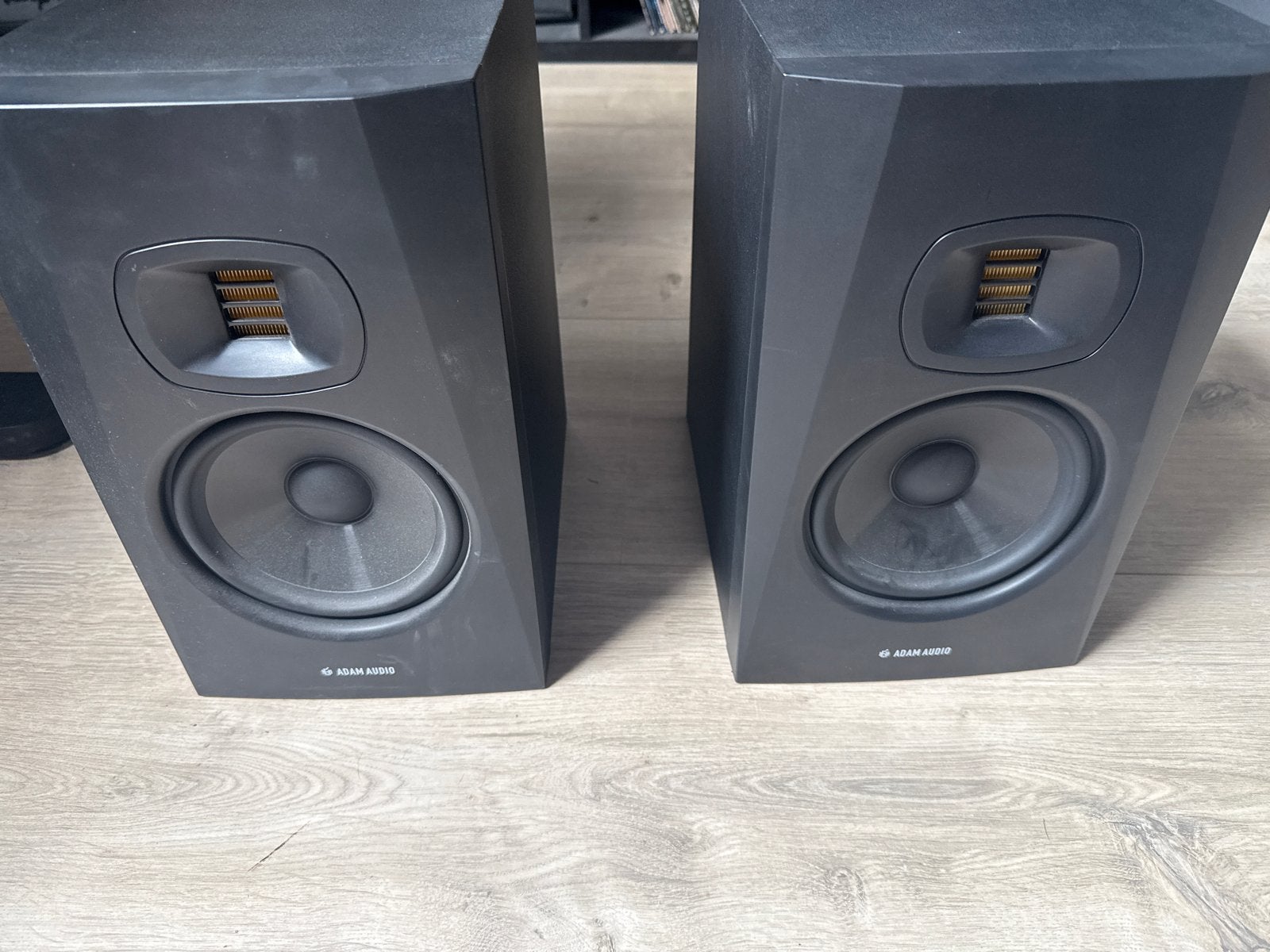 ADAM Audio T7V Studio Monitoren, Studiomonitor, 120 tot 150 watt, Zo goed als nieuw, Basreflex