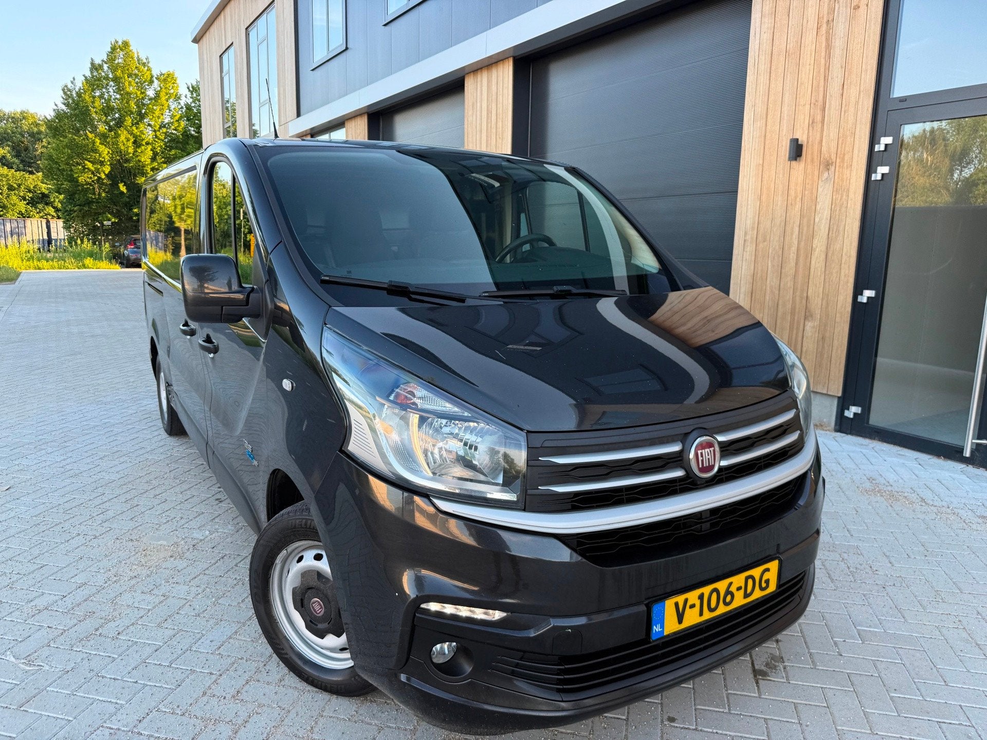 Fiat Talento 1.6 MJ 125PK EcoJet L2H1 SX LONG (bj Dec-2016), Auto's, Bestelauto's, Voorwielaandrijving, Euro 6, 4 cilinders, Zwart