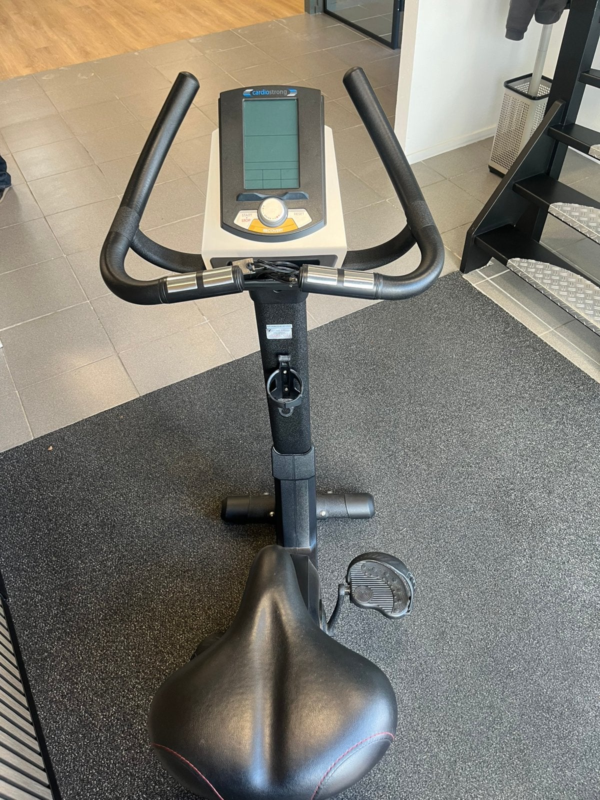 Cardiostrong Hometrainer - Goede staat, Ophalen, Gebruikt, Metaal, Benen