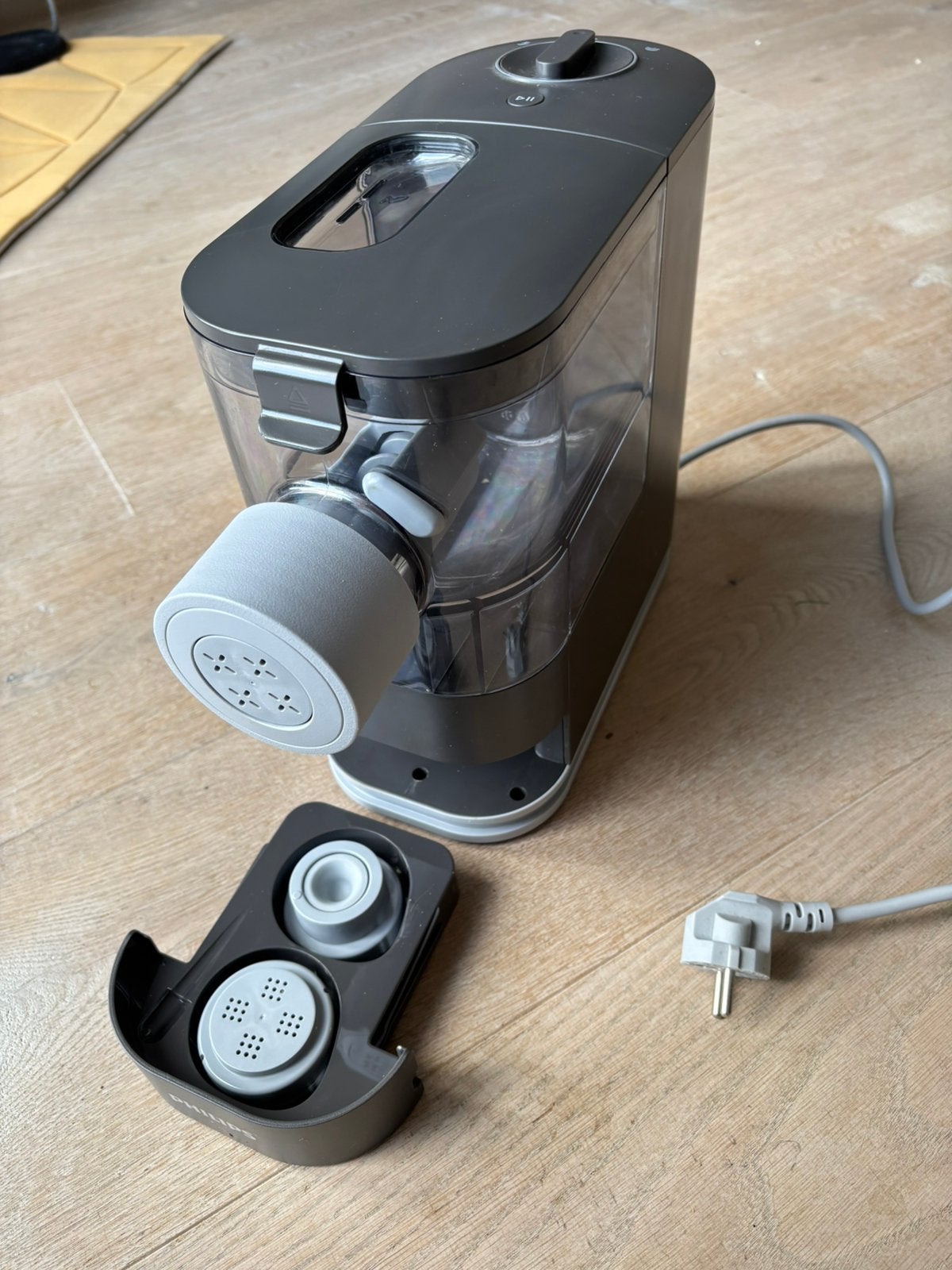 Philips pastamachine Viva Collection HR2334/12, Ophalen, Zo goed als nieuw, 3 snelheden of meer
