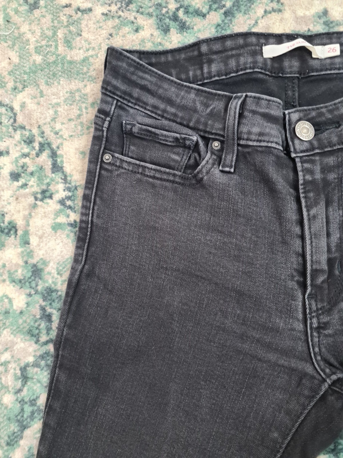 Levi’s 712 slim W26 L28 Dames Tulsi2628 Low-rise, Zwart, Ophalen of Verzenden, Zo goed als nieuw, W27 (confectie 34) of kleiner