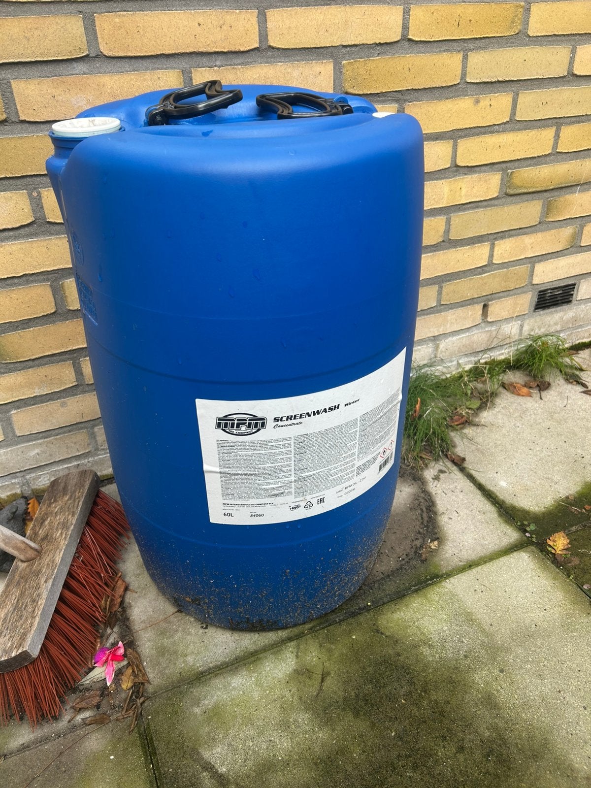 Mooie Blauwe Kunststof Ton / Vat – 60 Liter (Met Handvaten), Tuin en Terras, Minder dan 75 liter, Ophalen, Zo goed als nieuw