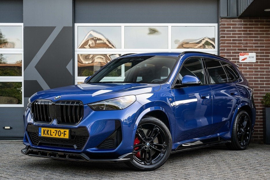 BMW X1 sDrive20i M Sport Pro | Shadow | Driving Ass. Plus |, Gebruikt, Blauw, Alcantara, Hybride Elektrisch/Benzine