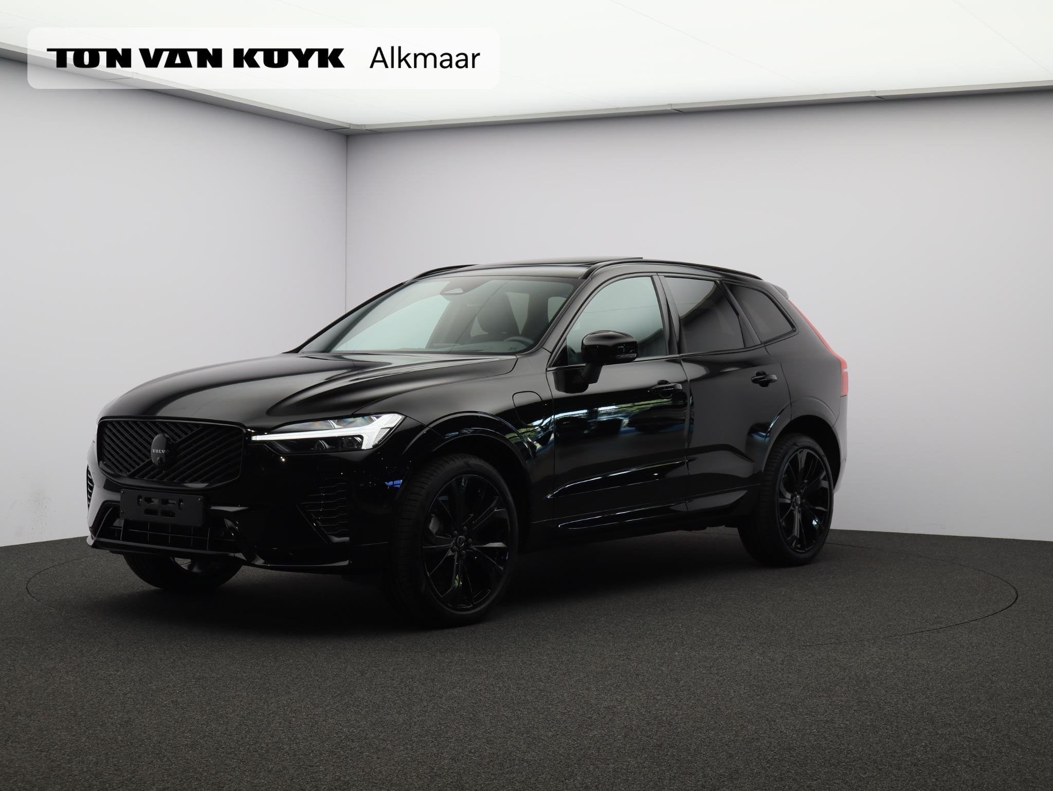 volvo XC60 2.0 T8 Plug-in hybrid AWD Ultra Black Edition / T
