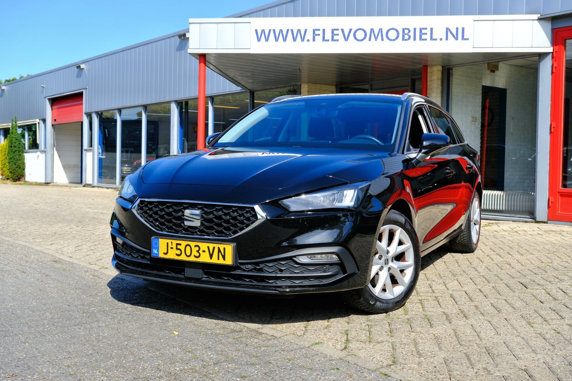 Seat Leon Sportstourer 1.5 TSI 130pk Style Launch Edition Na, Auto's, Stof, 4 cilinders, Automatische klimaatregeling, Leon
