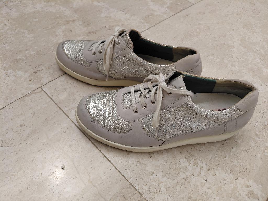 Durea leren schoenen  41,5, Kleding | Dames, Schoenen, Verzenden, Zo goed als nieuw, Grijs