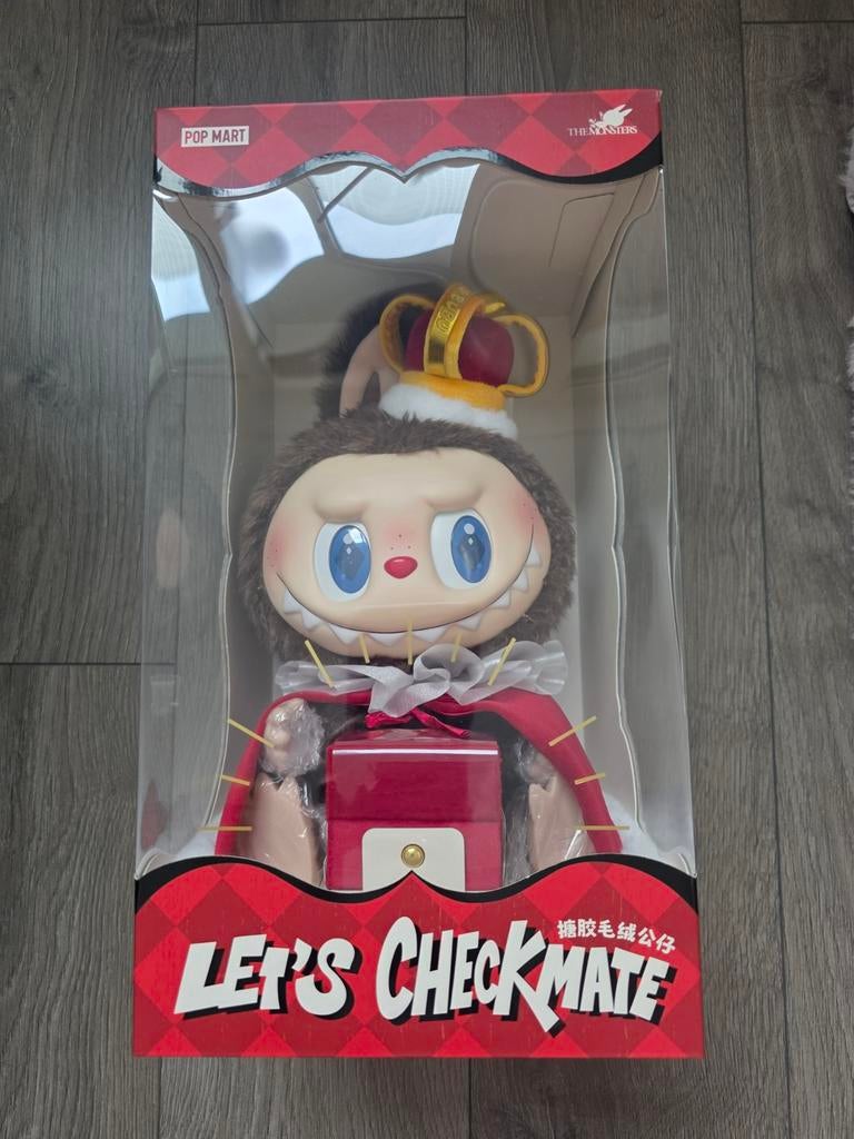 Popmart let's checkmate king medium doll labubu, Ophalen of Verzenden, Nieuw