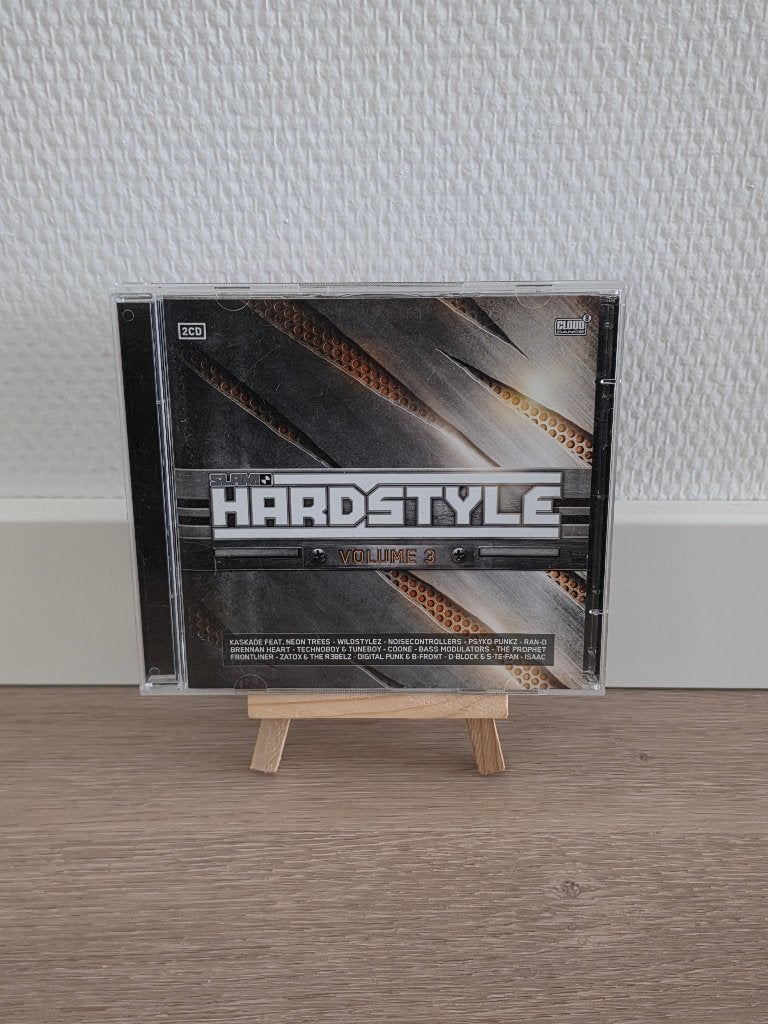 Cloud 9 - Hardstyle volume 3, Cd's en Dvd's, Hardcore, Ophalen of Verzenden, Zo goed als nieuw, Inclusief doosje