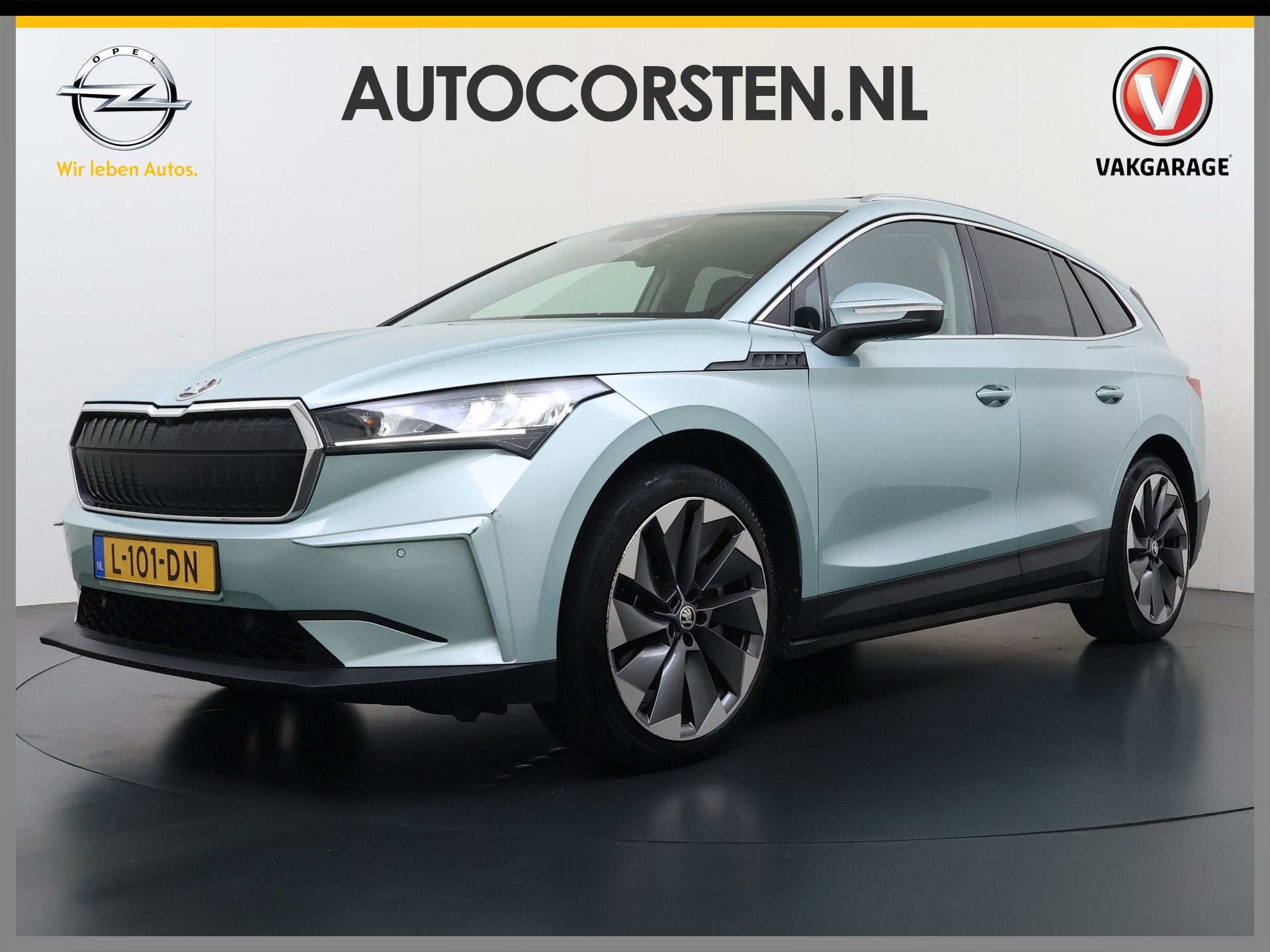 Skoda Enyaq iV 80 204PK SOH 90% Leder Panoramadak 21" Lmv St, Auto's, Dealer onderhouden, Achterwielaandrijving, Gebruikt, Zwart