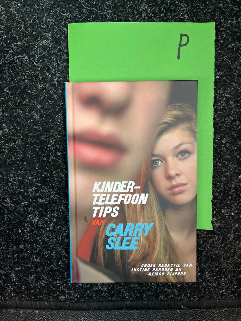 Kindertelefoon Tips - Carry Slee, Ophalen of Verzenden, Zo goed als nieuw, Non-fictie