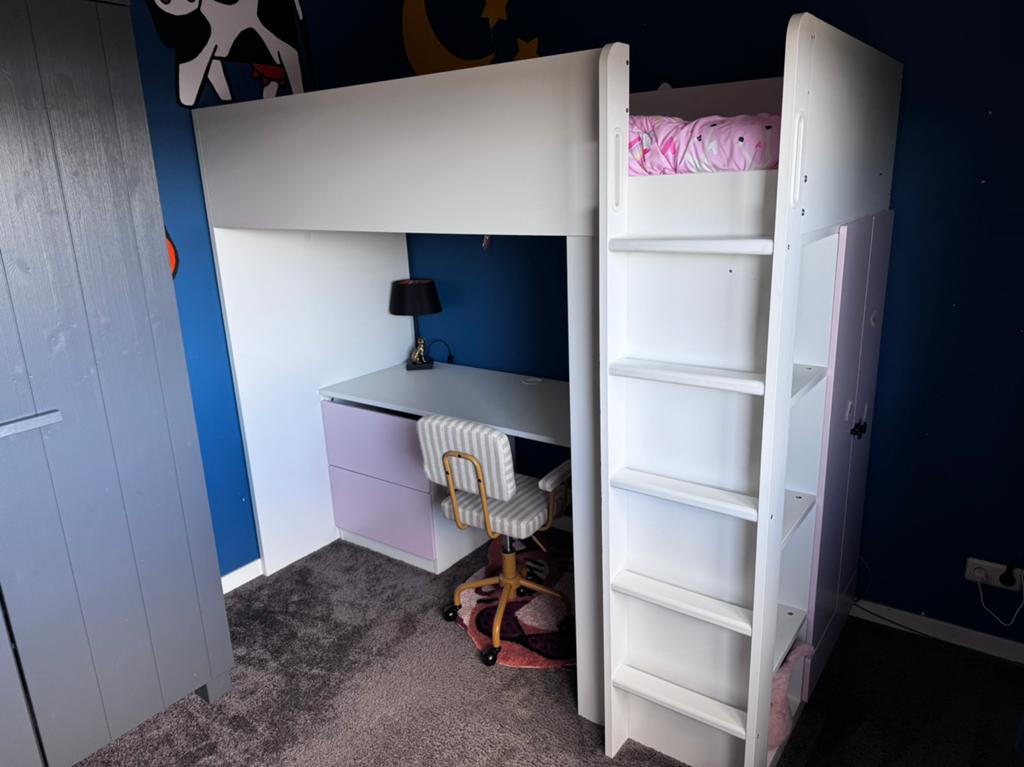 IKEA Smastad hoogslaper met bureau licht roze, Ophalen, Eenpersoons, Zo goed als nieuw, 90 cm