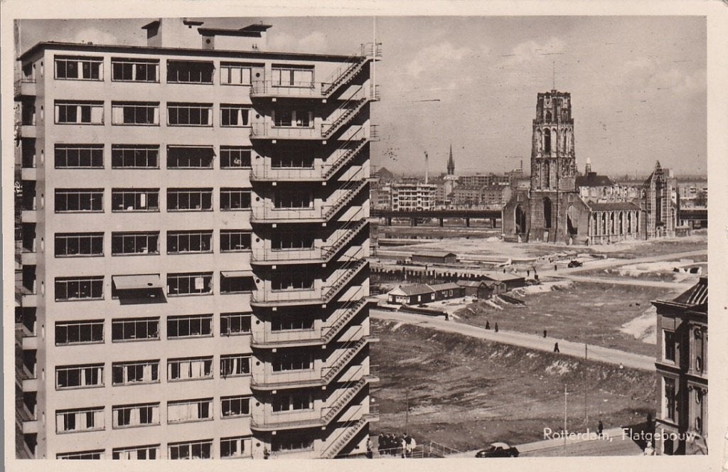 736N Rotterdam panorama nog onbebouwd centrum, Ophalen of Verzenden, 1940 tot 1960, Gelopen, Zuid-Holland