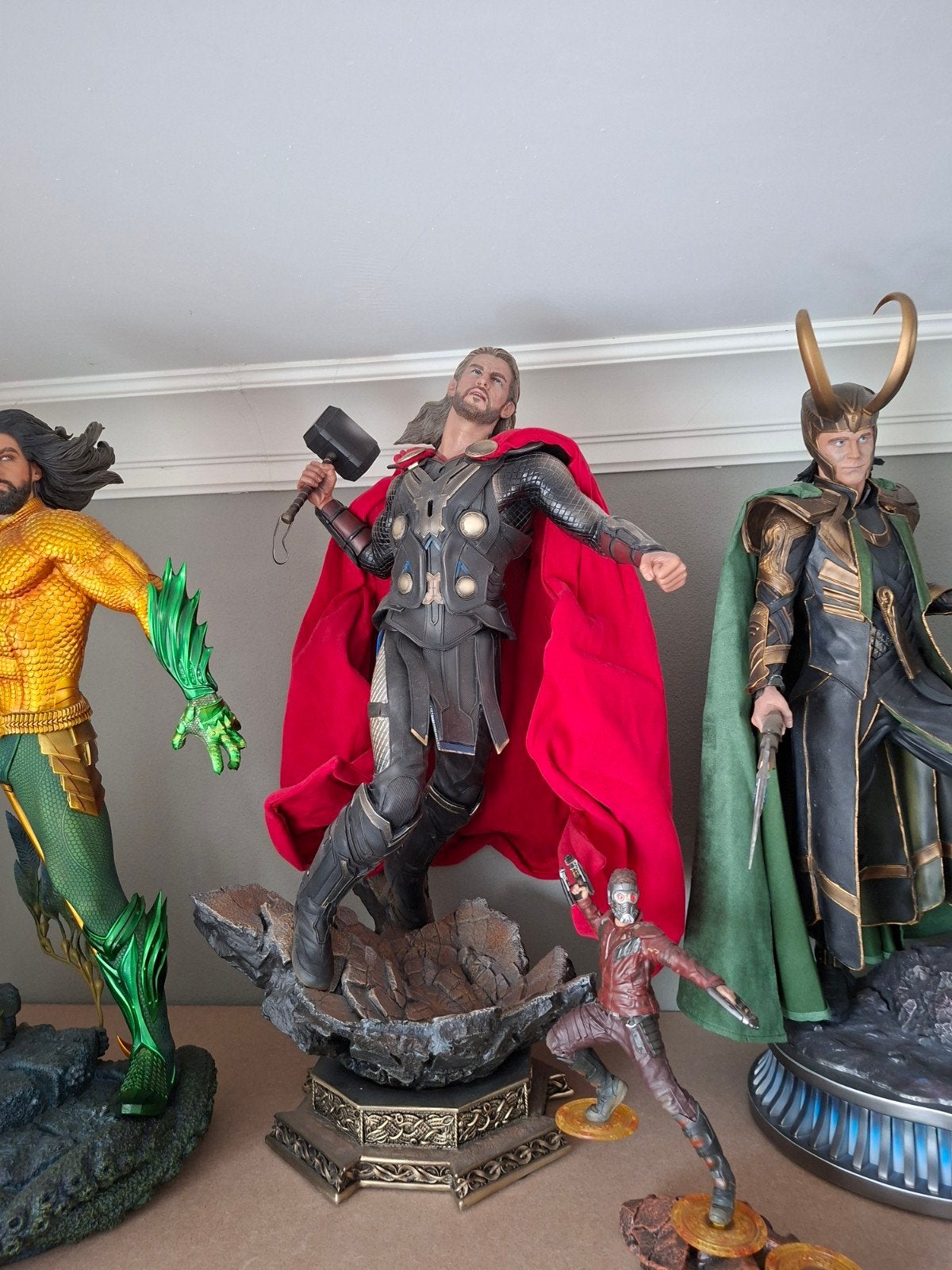 sideshow thor 1/4 premium format, Ophalen of Verzenden, Zo goed als nieuw, Beeldje, Replica of Model