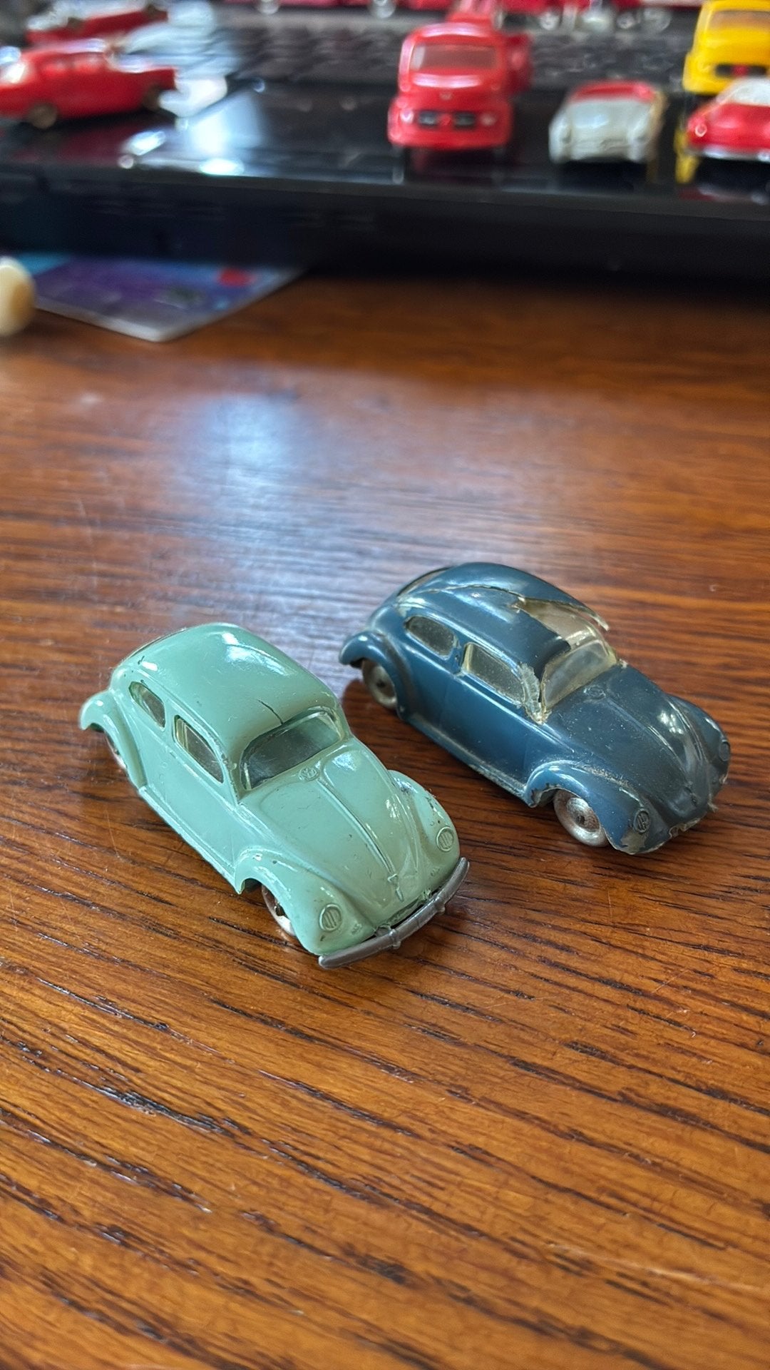 Lego 2x vw kever met schade 1:87, Hobby en Vrije tijd, Modelauto's | 1:87, Ophalen of Verzenden, Gebruikt, Auto, Overige merken