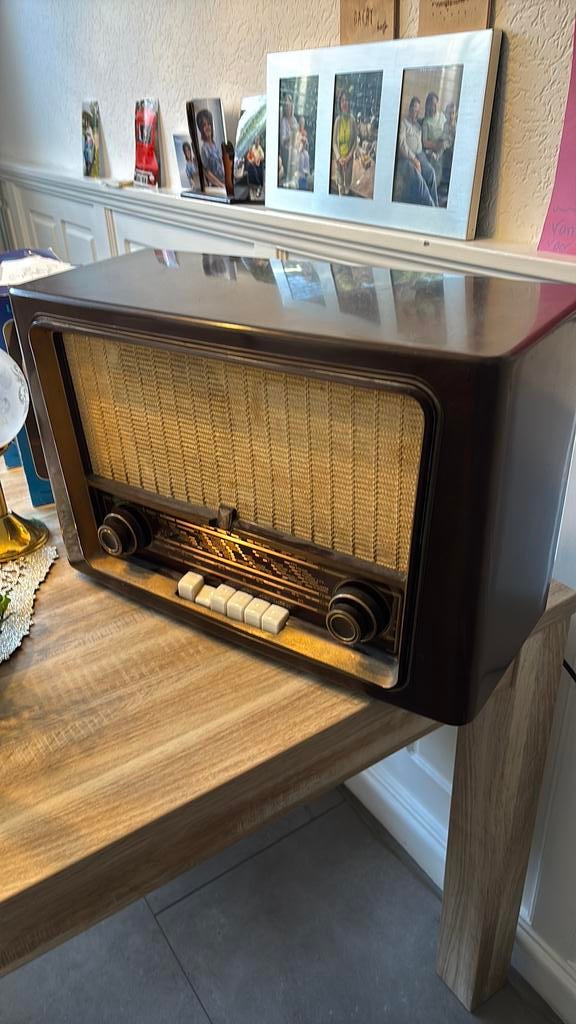 Radio €30,00, Antiek en Kunst, Ophalen of Verzenden