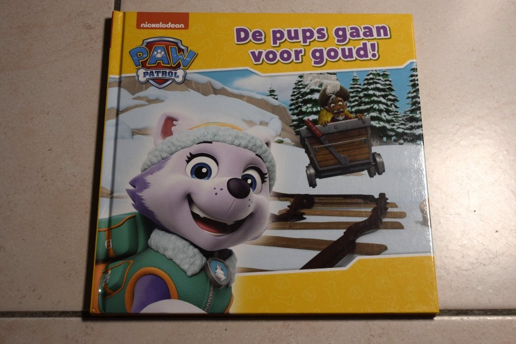 Paw patrol! De pups gaan voor goud!, Ophalen of Verzenden, Zo goed als nieuw, Fictie algemeen, Voorleesboek