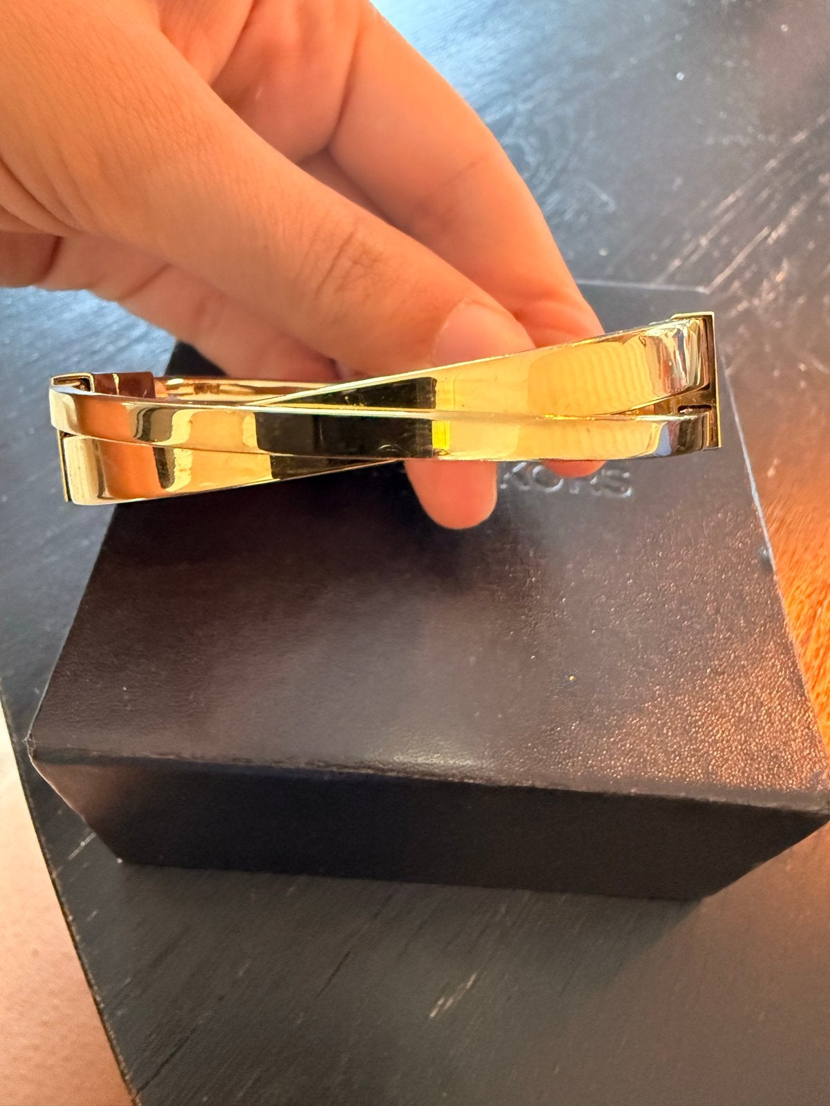 Michael Kors Gouden Armband, Overige materialen, Ophalen of Verzenden, Zo goed als nieuw, Goud