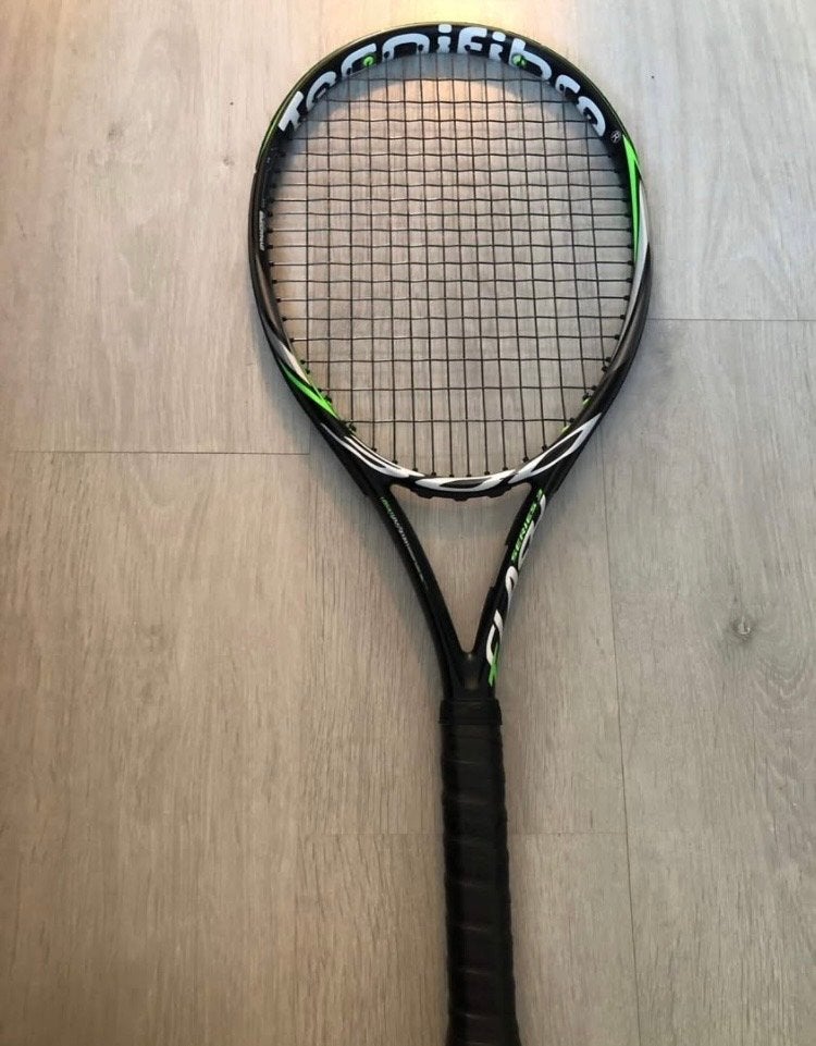 Tecnifibre tennisracket - Zo goed als nieuw, Sport en Fitness, Tennis, Ophalen of Verzenden, Zo goed als nieuw, Racket, L2