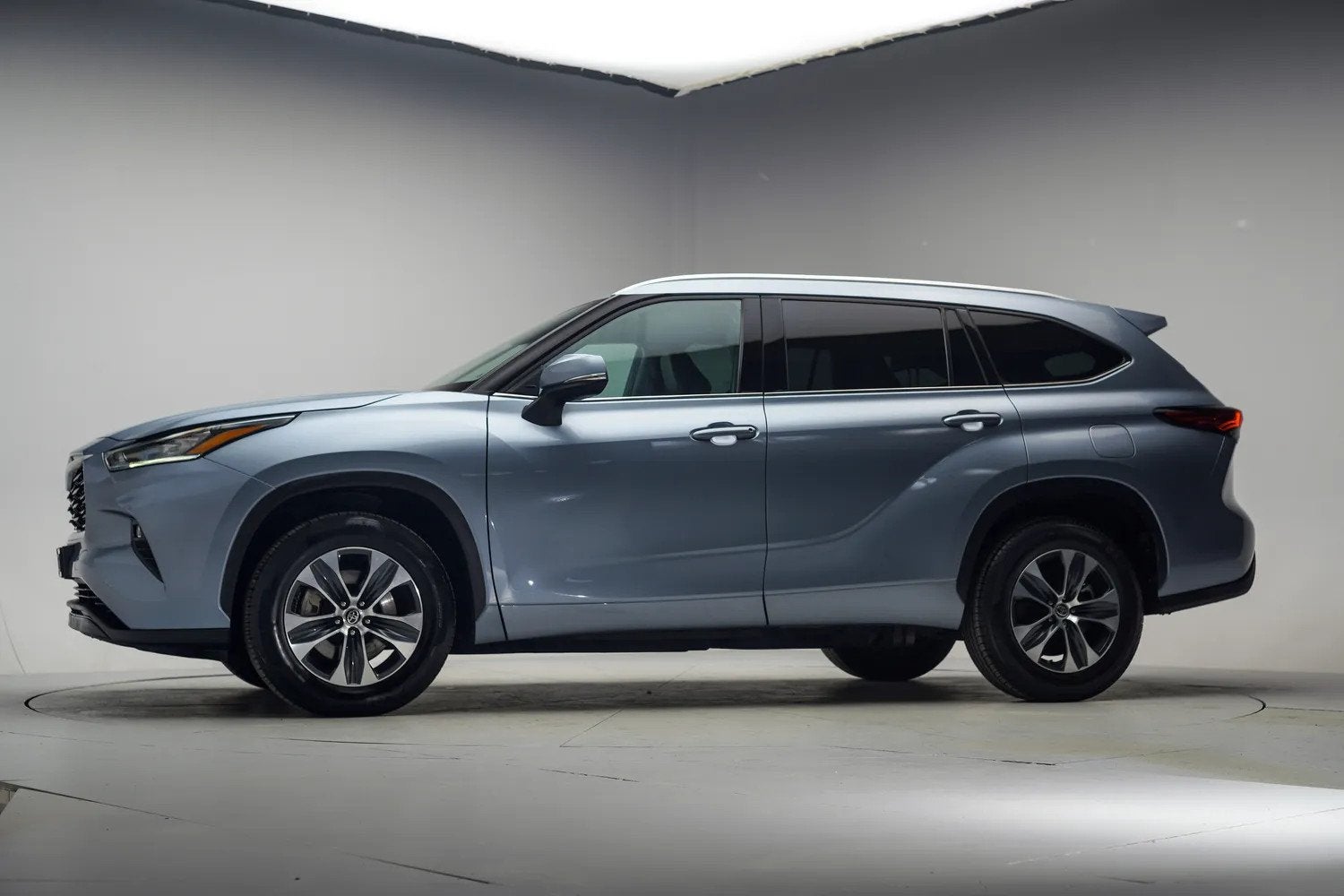 Toyota Highlander 2.5 AWD Hybrid Business Edition 7-Pers. [, Automaat, 15 km/l, Gebruikt, 7 stoelen