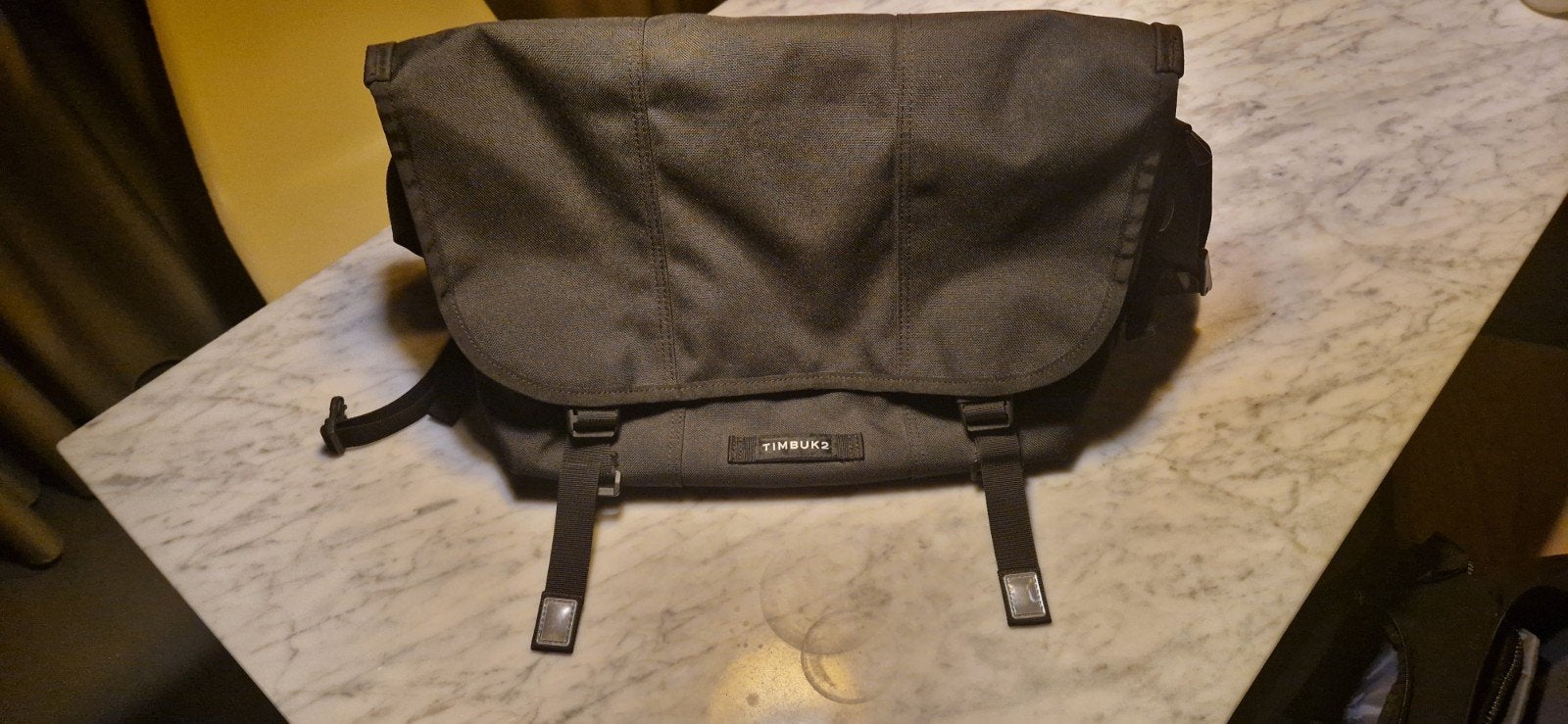 Timbuk2 Classic Messenger Bag Black (Size M), Overige merken, Zwart, Ophalen of Verzenden, Zo goed als nieuw