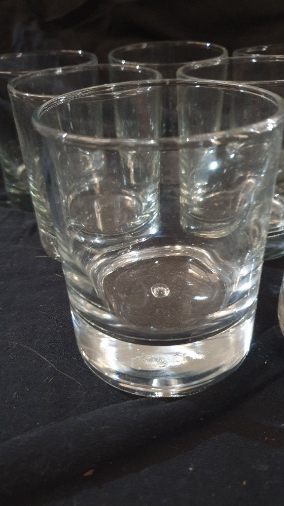 9 stuks waterglas frisdrankglas 9.5cm hoog, Ophalen of Verzenden, Gebruikt, Overige typen