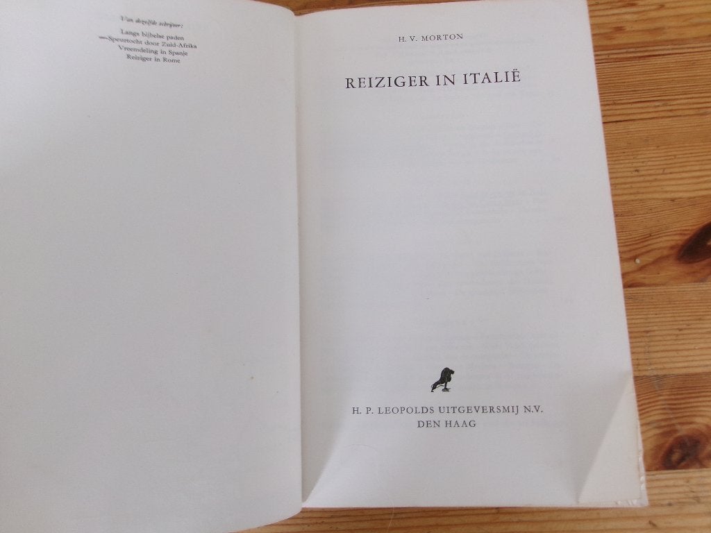 H.V. Morton - Reiziger in Italie, Boeken, Ophalen of Verzenden, Gelezen