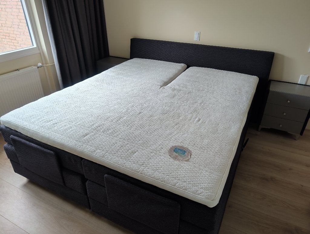 Velda elektrische boxspring 180x210 compleet met topper, Huis en Inrichting, Ophalen, Gebruikt, 210 cm, Tweepersoons