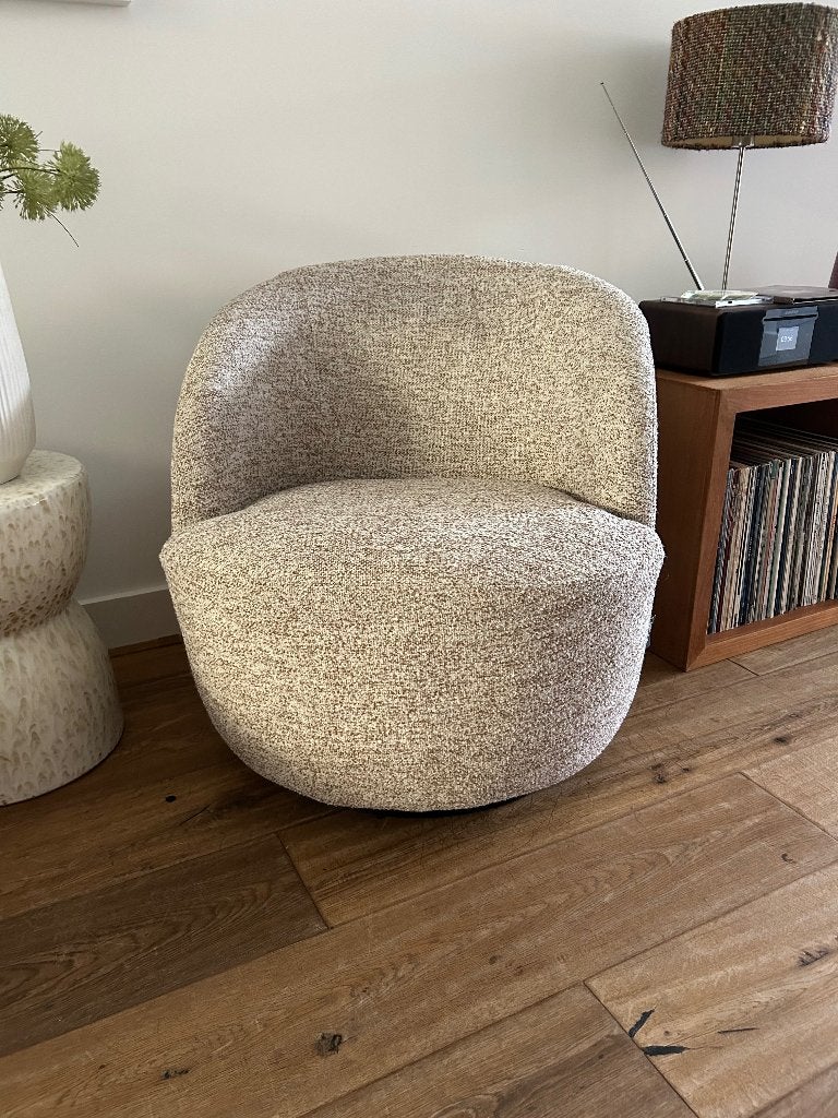 Woood draai fauteuil Karwei, Huis en Inrichting, Fauteuils, Ophalen, Minder dan 75 cm, Zo goed als nieuw, Stof
