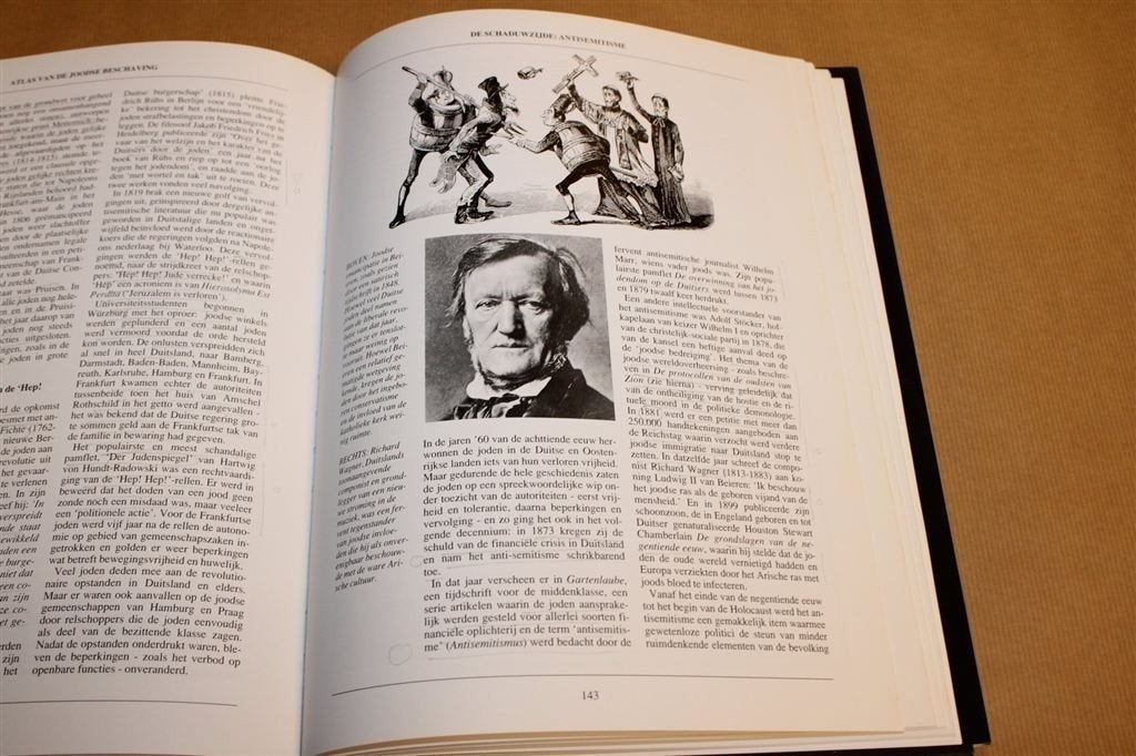 Atlas van de Joodse Beschaving — Historie in Kaarten, Ophalen of Verzenden, Gelezen, Europa