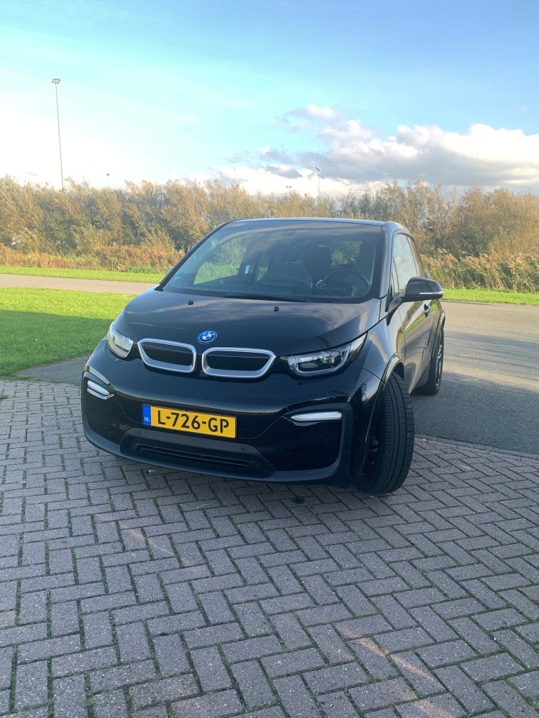 BMW i3 42 kWh, Sportpakket, H&K, Navi-Prof, Carplay, W-pomp, Auto's, Automaat, 4 stoelen, 43 €/maand, Elektrisch