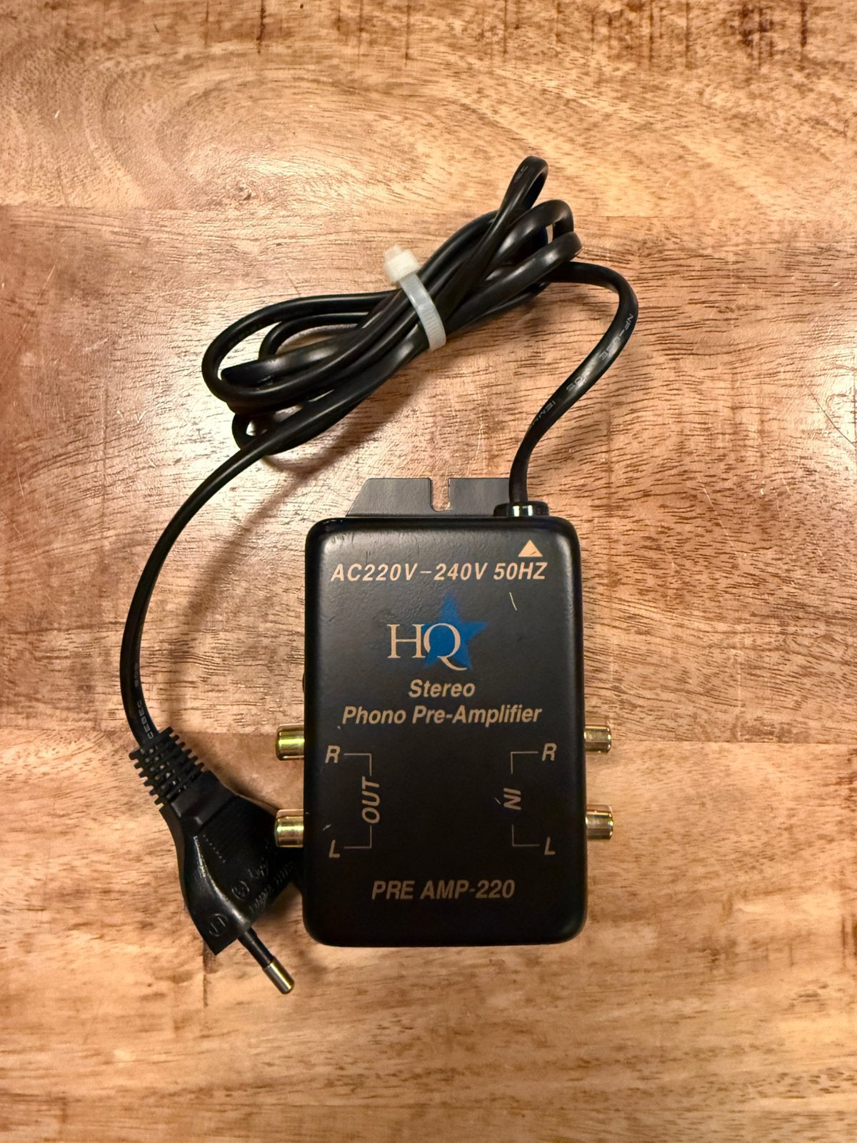 HQ Phono voorversterker 220v  din/rca, Ophalen of Verzenden, Zo goed als nieuw, Overige merken