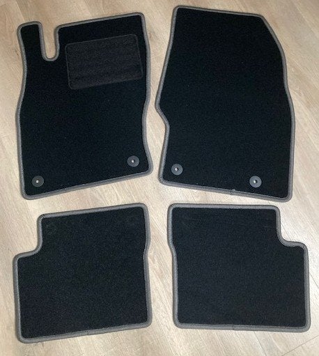 Mattenset Opel Corsa type E, Auto-onderdelen, Interieur en Bekleding, Info@schoenek.de, Opel, Nieuw, Ophalen of Verzenden