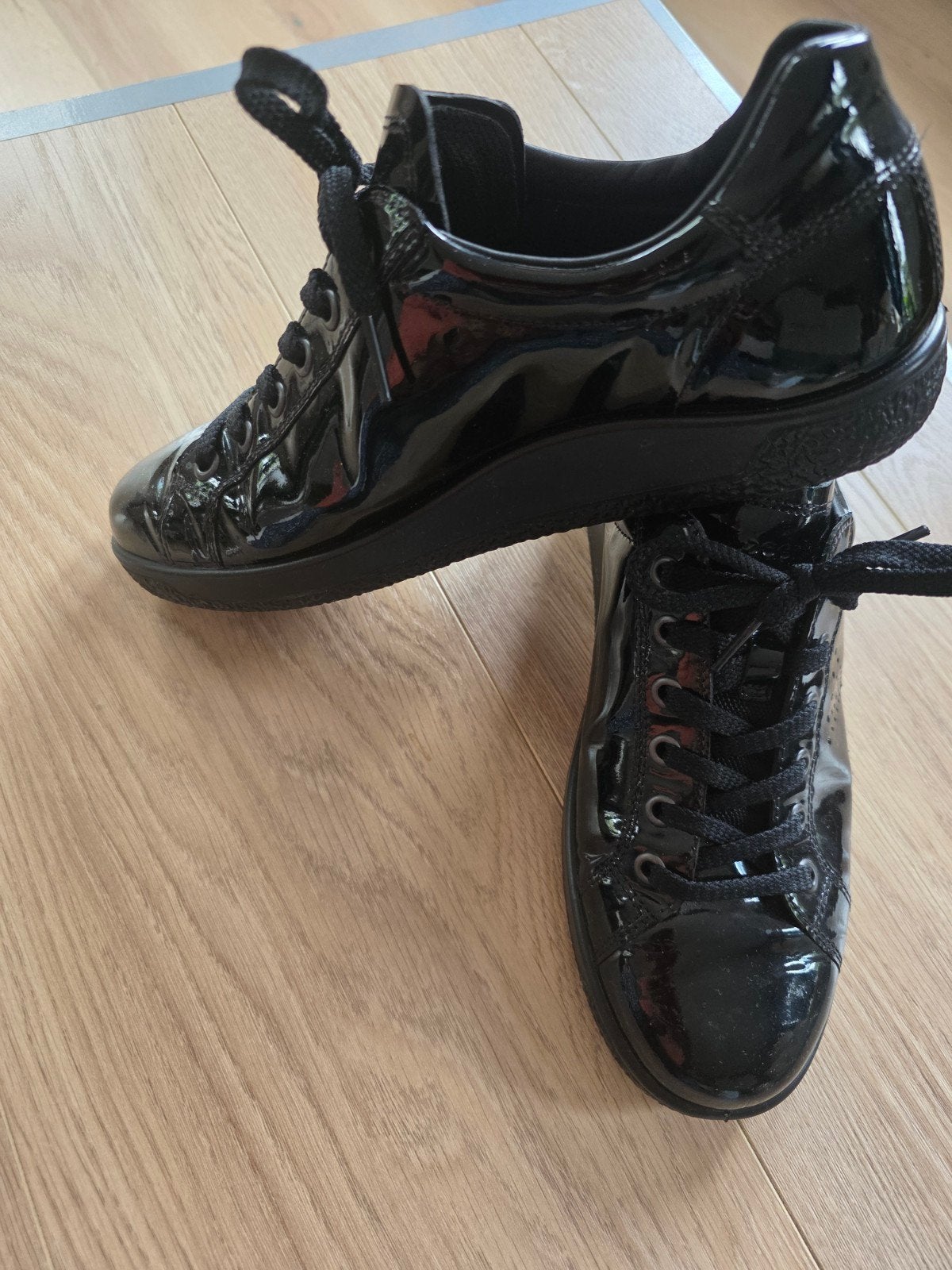 Ecco lak gympen maat 39, Ecco, Zwart, Ophalen of Verzenden, Sneakers of Gympen