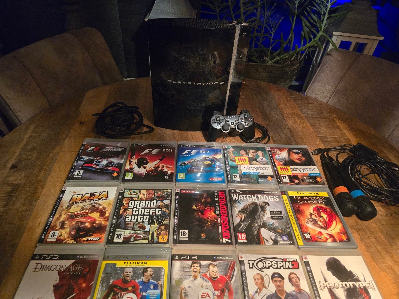 Playstation 3 met 18 games en singstar microfoons., Ophalen, 40 GB, Phat, Met 1 controller