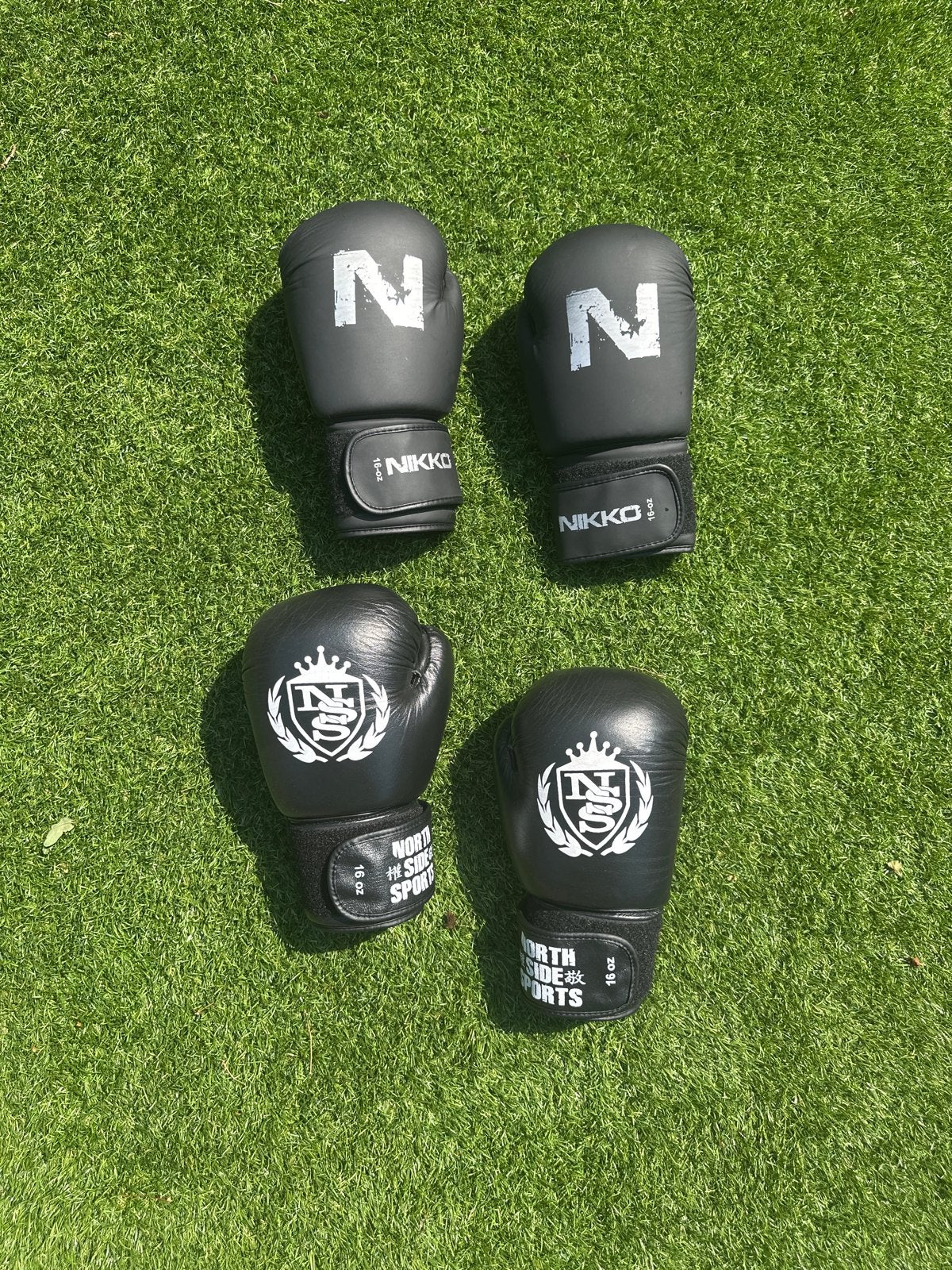 Bokshandschoenen 16oz - Nikko & North Side Sports, Sport en Fitness, Gebruikt, Overige, Maat XS of kleiner, Vechtsportbescherming