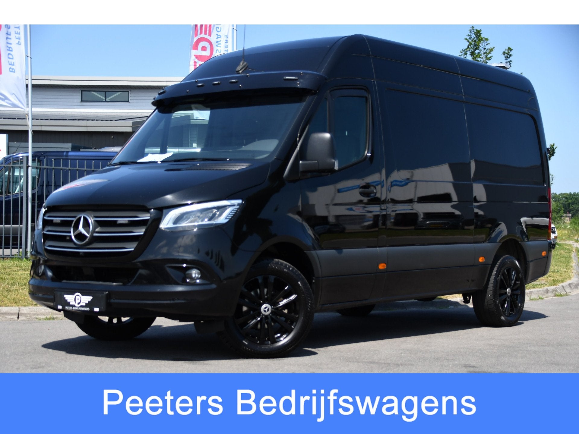 Mercedes-Benz Sprinter 319 3.0 CDI L2H2 Black Edition Adapti, Automaat, Gebruikt, Euro 6, 190 pk