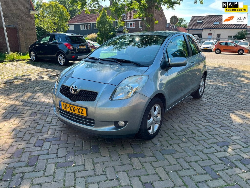 Toyota Yaris GERESERVEERD, Auto's, Voorwielaandrijving, Stof, 4 cilinders, 995 kg