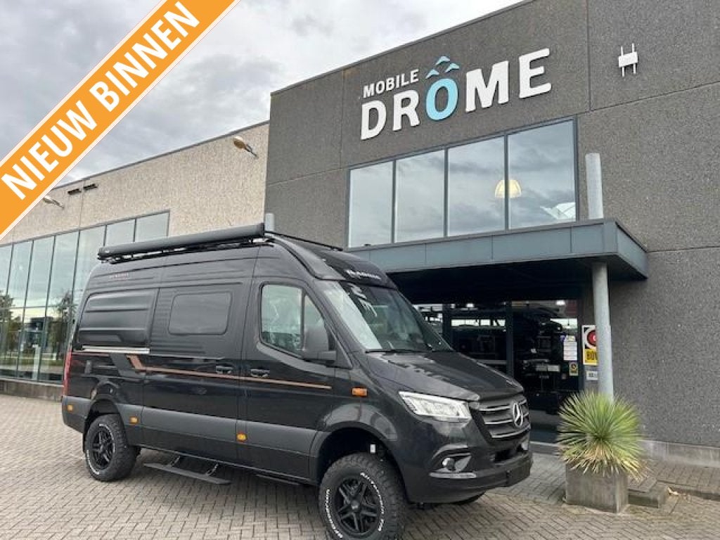 Adria Super-Twin 600 SPB, Caravans en Kamperen, Campers, Automaat, Buscamper of Camperbus, 6 tot 7 meter, Bedrijf